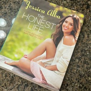 The Honest Life book🌿